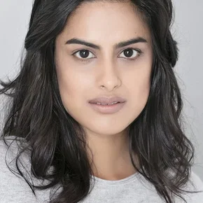 Photo star :  Neha Mahajan