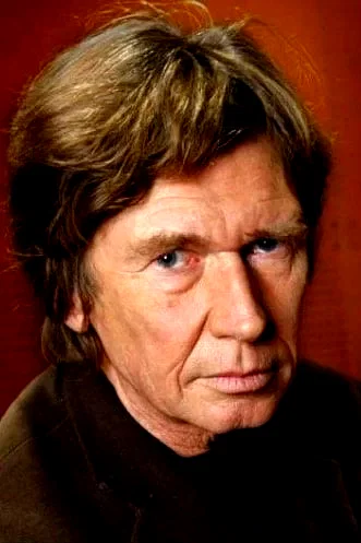 Etienne Chatiliez