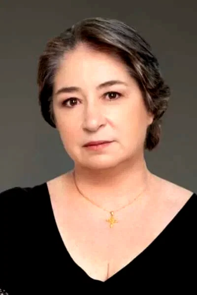  Dina Michaelidi