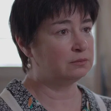  Dina Michaelidi