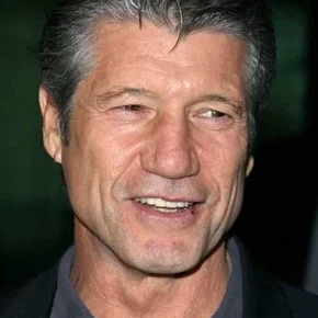 Photo star : Fred Ward