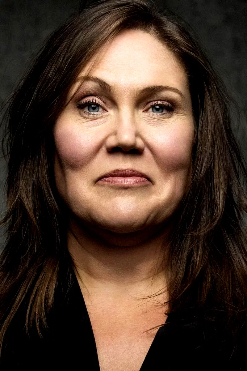 Lorraine Bruce