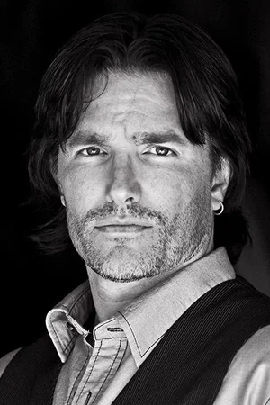 Frank John Hughes photo