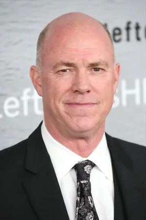 Michael Gaston photo