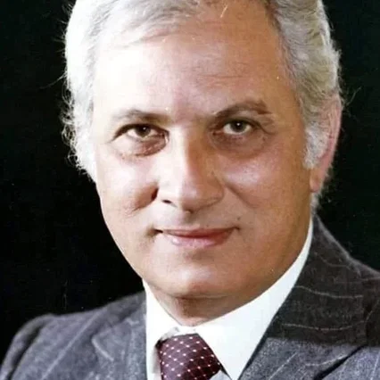  Omar El-Hariri