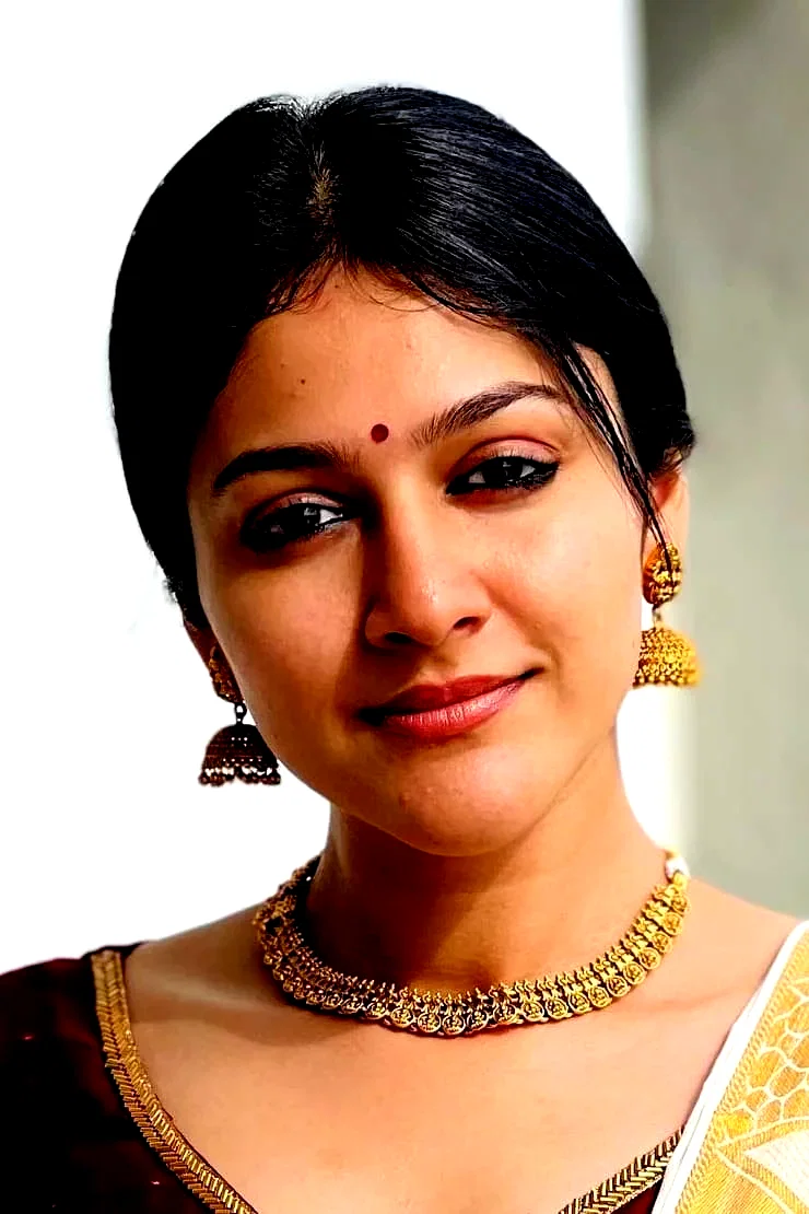  Anarkali Nazar