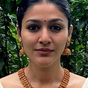 Photo star :  Anarkali Nazar