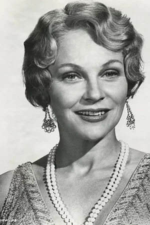  Joanna Moore