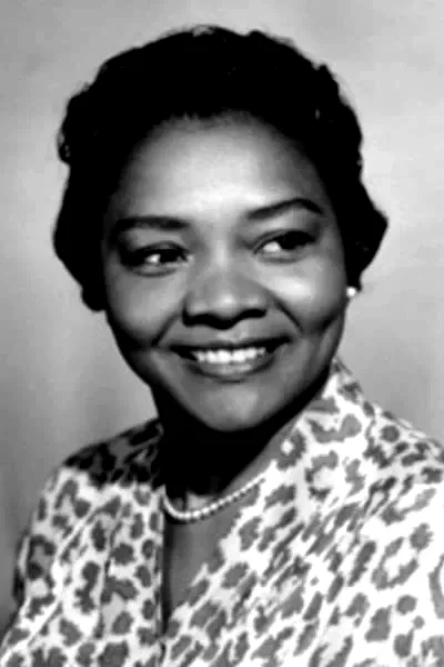 Juanita  Moore