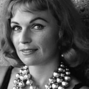 Photo star : Barbara Hines