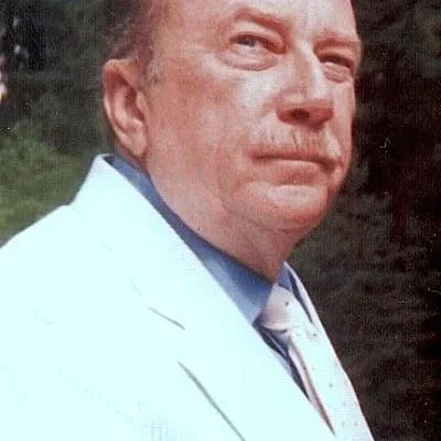 Macon McCalman