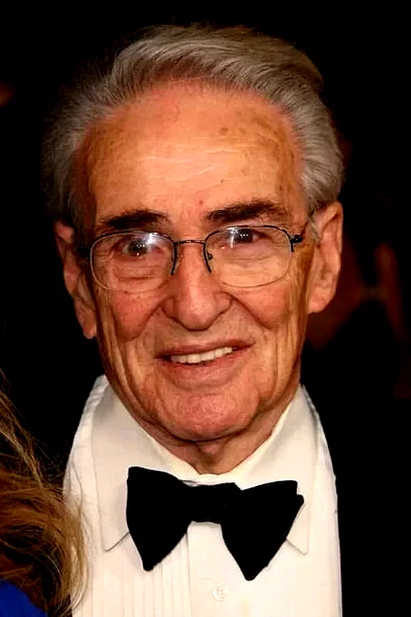Elliot  Silverstein