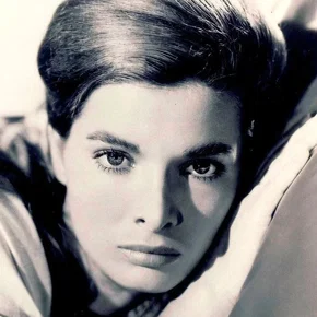 Photo star :  Scilla Gabel