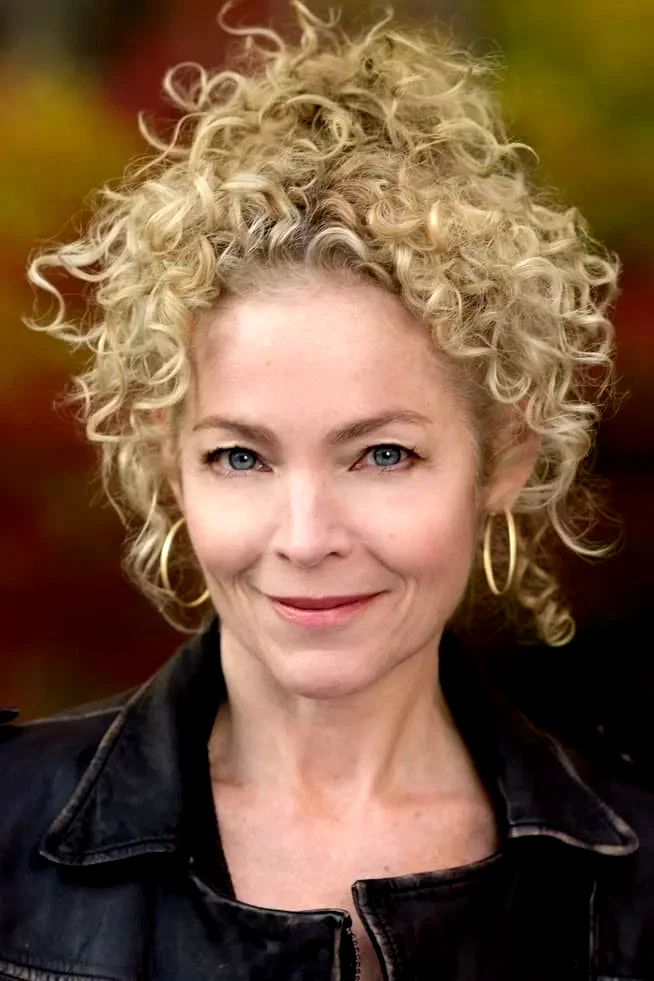 Amy Irving