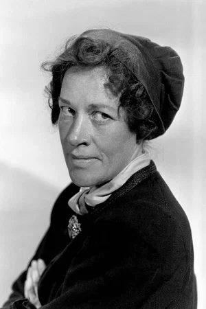  Anne Revere photo