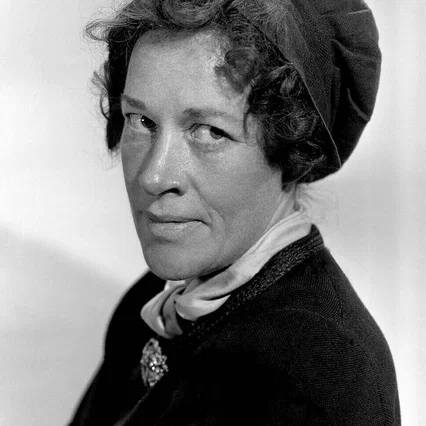  Anne Revere