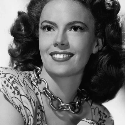  Jayne Meadows