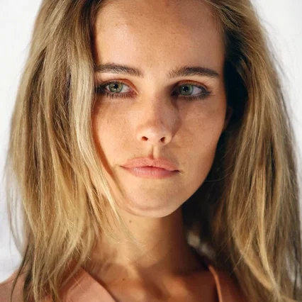 Isabel Lucas