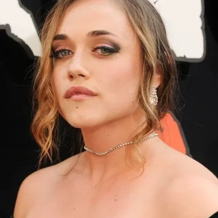  Alice Kremelberg