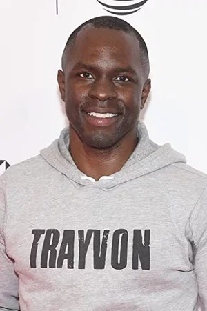 Gbenga Akinnagbe photo
