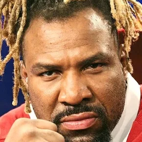 Photo star : Shannon Briggs