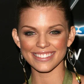 Photo star : AnnaLynne McCord