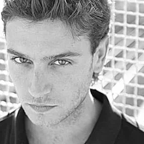 Photo star : Asier Newman