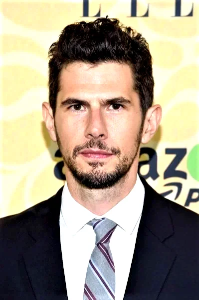 Daniel Eric Gold