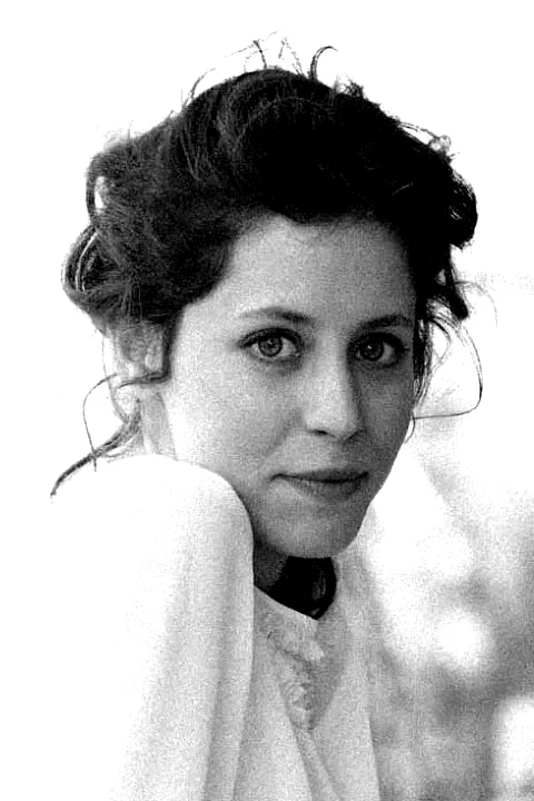 Inès Efron