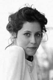 Inès Efron