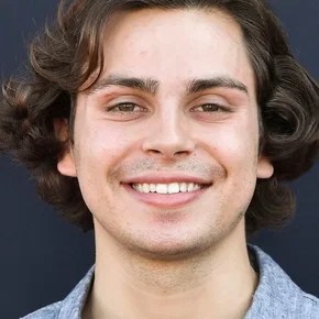 Photo star : Jake T. Austin