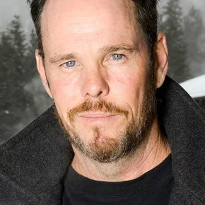 Photo star : Kevin Dillon