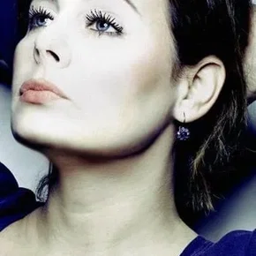 Photo star : Ariane Seguillon