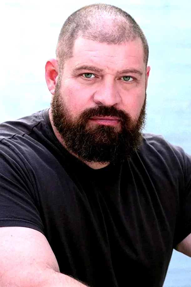 Brad William Henke