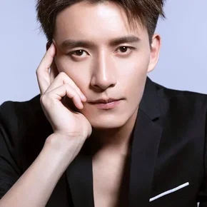 Photo star :  Roy Wang