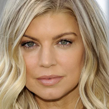  Fergie 