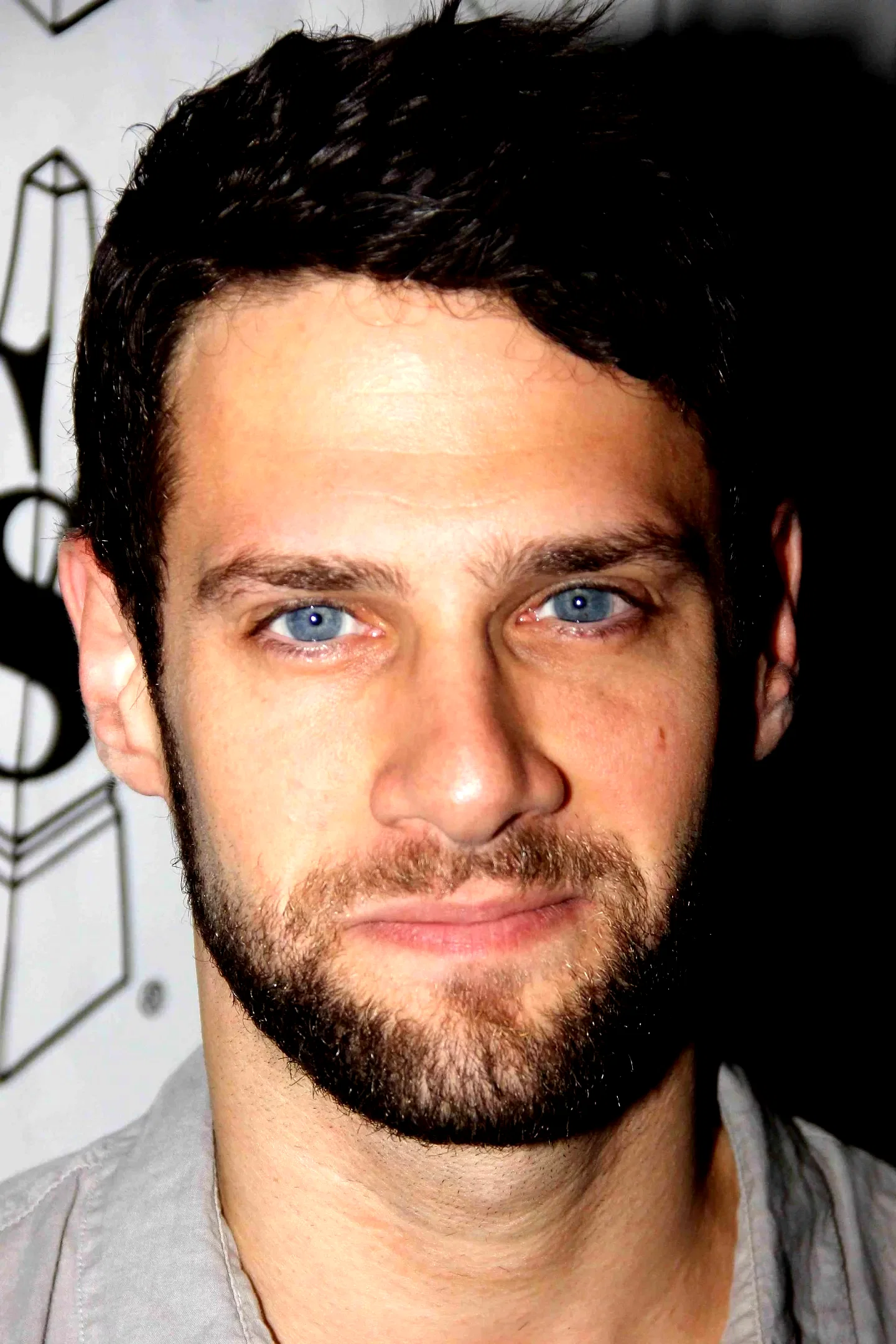 Justin Bartha