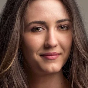 Photo star : Madeline Zima