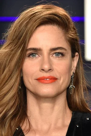 Amanda Peet photo