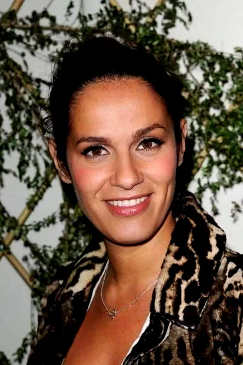 Elisa Tovati