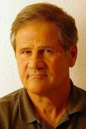 Stephen Mendillo photo