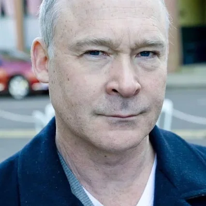  Ewan Stewart