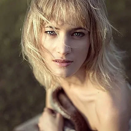  Clara Kovacic