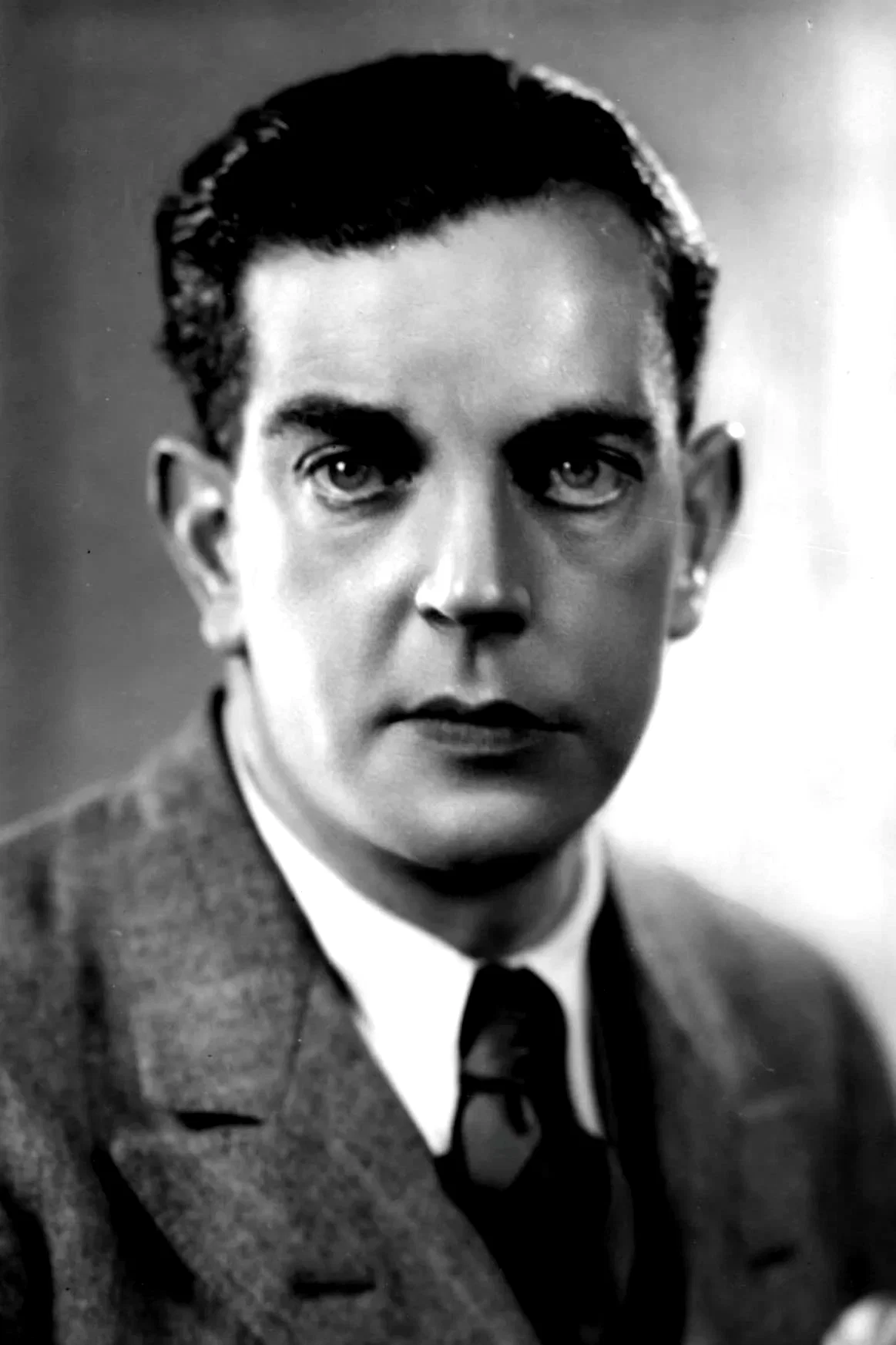 Leslie Banks