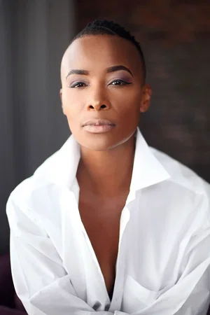  Bonnie Mbuli photo