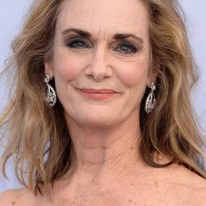 Photo star : Lisa Emery