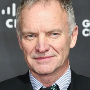 Photo star :  Sting