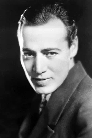 Leslie  Fenton photo