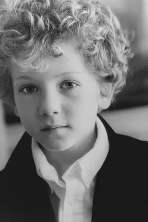  Steven Hinkle photo