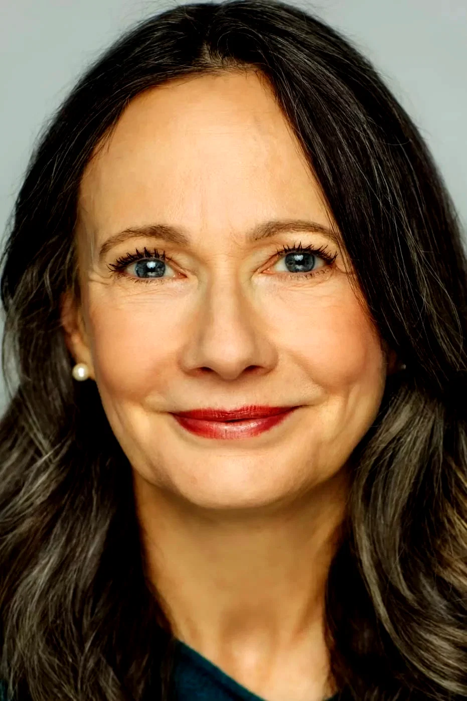Miriam Smith